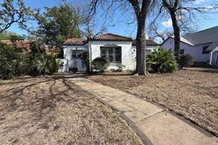 1611 W Mulberry Ave, San Antonio, TX 78201 - Photo 2
