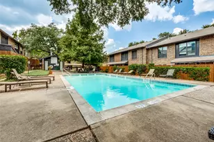 7525 Holly Hill Dr, Dallas, TX 75231 - Photo 22