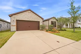 960 Tule Dr, Aubrey, TX 76227 - Photo 2