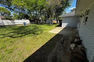 923 Green Castle Dr, Dallas, TX 75232 - Photo 22