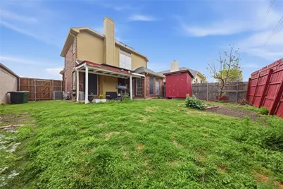 2108 Montclair Lane, Lewisville, TX 75067 - Photo 22