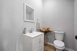 2100 Cactus Alley, Granbury, TX 76048 - Photo 16