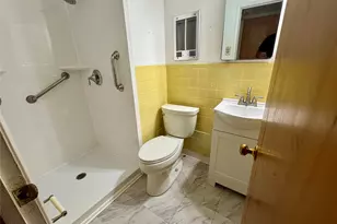 1800 Highland Dr, Carrollton, TX 75006 - Photo 10