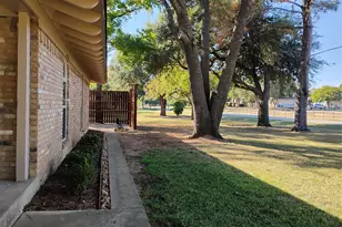 1801 Tyler St, Colleyville, TX 76034 - Photo 4