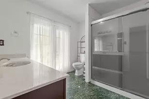 10013 N Suttonwood Dr, Fort Worth, TX 76108 - Photo 8