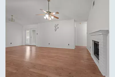 10013 N Suttonwood Drive, Fort Worth, TX 76108 - Photo 2