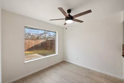 701 Rocky Canyon Road, Arlington, TX 76012 - Photo 34