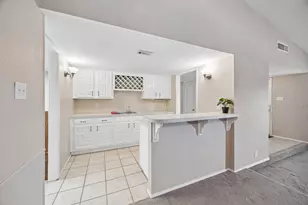 2951 Furneaux Ln, Carrollton, TX 75007 - Photo 10