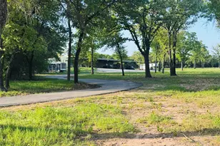 1015 Co Rd 134, Stephenville, TX 76401 - Photo 20