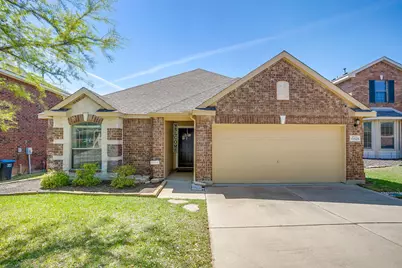 10529 Lipan Trail, Fort Worth, TX 76108 - Photo 2