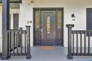 3608 Courtdale Dr, Farmers Branch, TX 75234 - Photo 6