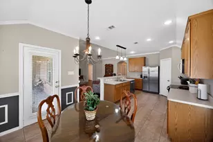 1006 Diane St, Aubrey, TX 76227 - Photo 12