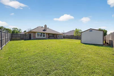 1006 Diane Street, Aubrey, TX 76227 - Photo 6