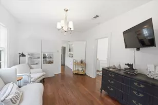 909 N 34th St, Waco, TX 76710 - Photo 16