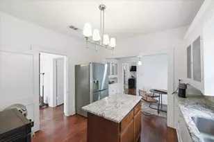 909 N 34th St, Waco, TX 76710 - Photo 12