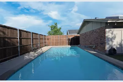 2307 Statler Drive, Carrollton, TX 75007 - Photo 38
