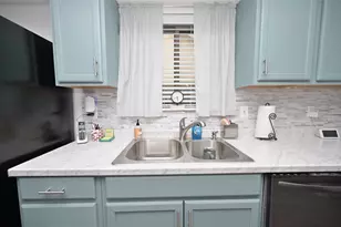 2307 Statler Dr, Carrollton, TX 75007 - Photo 14