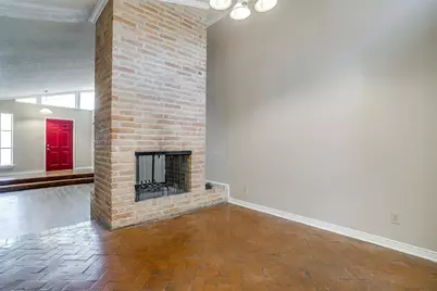 13305 Southview Lane, Dallas, TX 75240 - Photo 8
