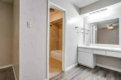 13305 Southview Lane, Dallas, TX 75240 - Photo 14