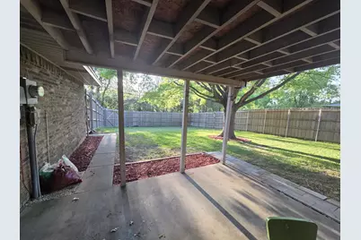 521 Newcastle Drive, DeSoto, TX 75115 - Photo 18