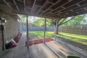 521 Newcastle Dr, DeSoto, TX 75115 - Photo 18