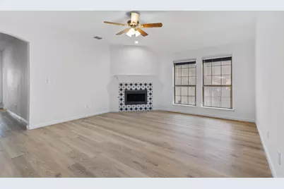 6136 Lochmoor Drive, Fort Worth, TX 76179 - Photo 4
