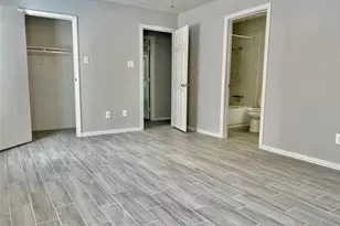 4726 Oakwood Dr, Garland, TX 75043 - Photo 10