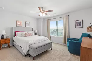 5677 Topwater Trl, Fort Worth, TX 76119 - Photo 8