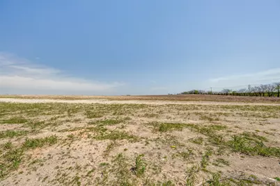 802 Riddels, Sherman, TX 75092 - Photo 6
