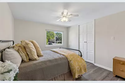 9605 Robin Song, Dallas, TX 75243 - Photo 16