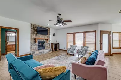 11744 Foutch Road, Pilot Point, TX 76258 - Photo 8