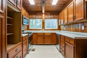 1800 Oak Country, Weatherford, TX 76085 - Photo 4