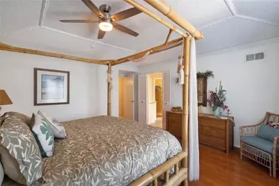 10128 Cimmaron Trail, Dallas, TX 75243 - Photo 16