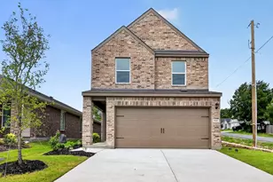 900 Jefferson Wy, Sherman, TX 75090 - Photo 1