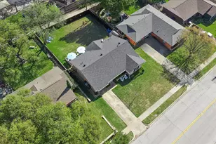 846 Peavy Rd, Dallas, TX 75218 - Photo 20