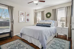 846 Peavy Rd, Dallas, TX 75218 - Photo 8