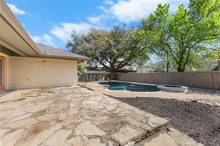 2125 Lakecrest Dr, Grapevine, TX 76051 - Photo 30