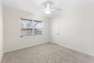 2125 Lakecrest Dr, Grapevine, TX 76051 - Photo 22