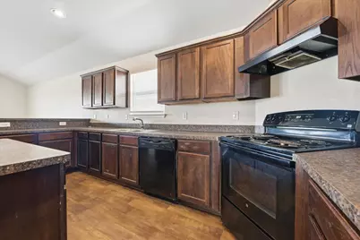 5105 Glen Eden Drive, Fort Worth, TX 76119 - Photo 10