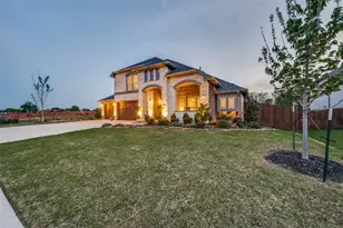 1913 Flora Ln, DeSoto, TX 75115 - Photo 2