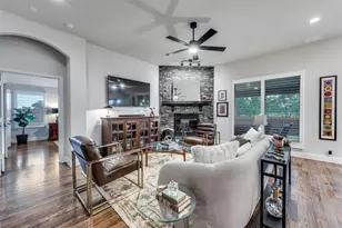 1913 Flora Ln, DeSoto, TX 75115 - Photo 12