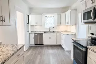 904 W 7th St, Cisco, TX 76437 - Photo 14