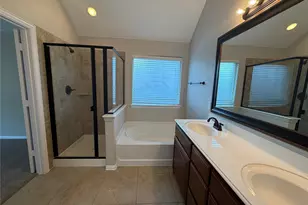 744 Hutchins Dr, Crowley, TX 76036 - Photo 12