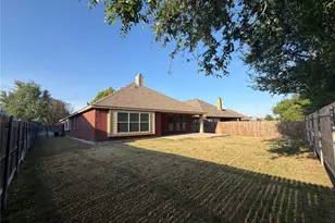 744 Hutchins Dr, Crowley, TX 76036 - Photo 26