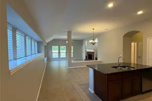 744 Hutchins Dr, Crowley, TX 76036 - Photo 6