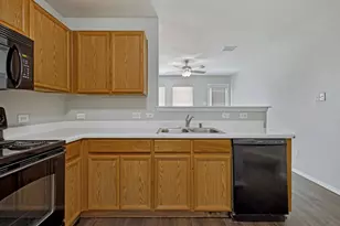 1442 Whitewater Dr, Little Elm, TX 75068 - Photo 4