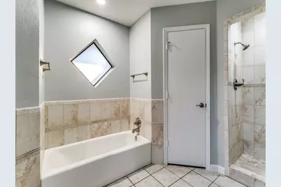 2949 Tumbleweed Trail, Grapevine, TX 76051 - Photo 20