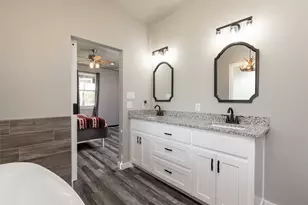 115 Valley Ridge Ct, Bridgeport, TX 76426 - Photo 24