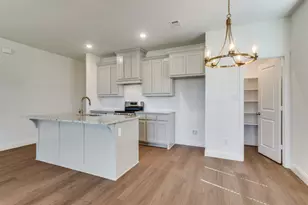 2704 Donella Dr, Denton, TX 76207 - Photo 8