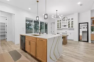 3906 Harlingen St, Dallas, TX 75212 - Photo 12